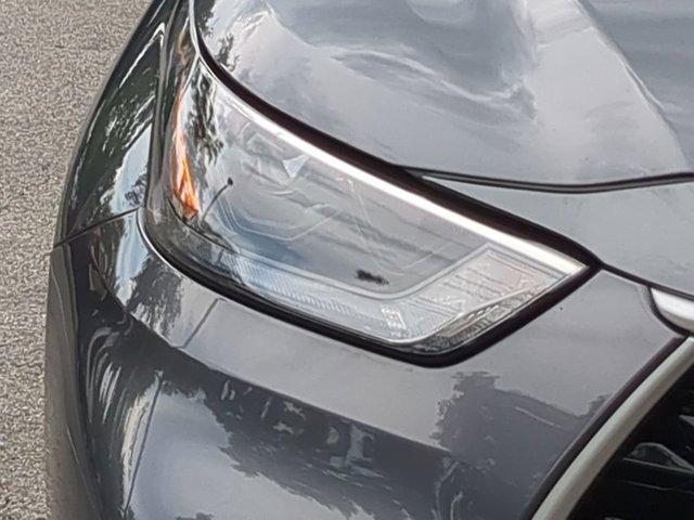 used 2023 Toyota Highlander car, priced at $33,118