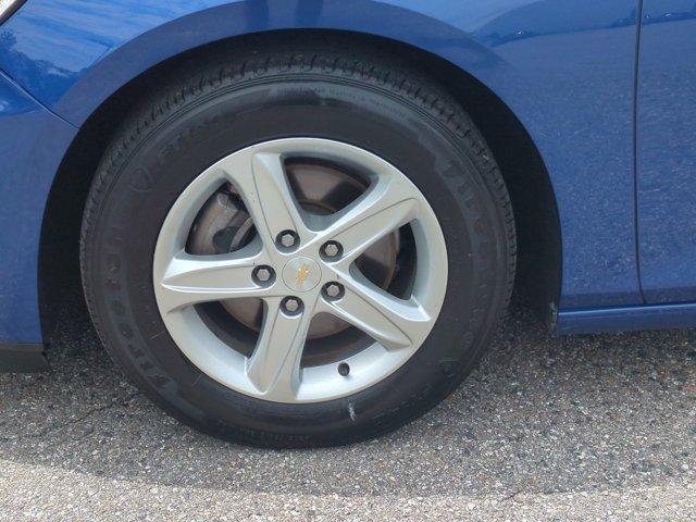 used 2023 Chevrolet Malibu car, priced at $19,084