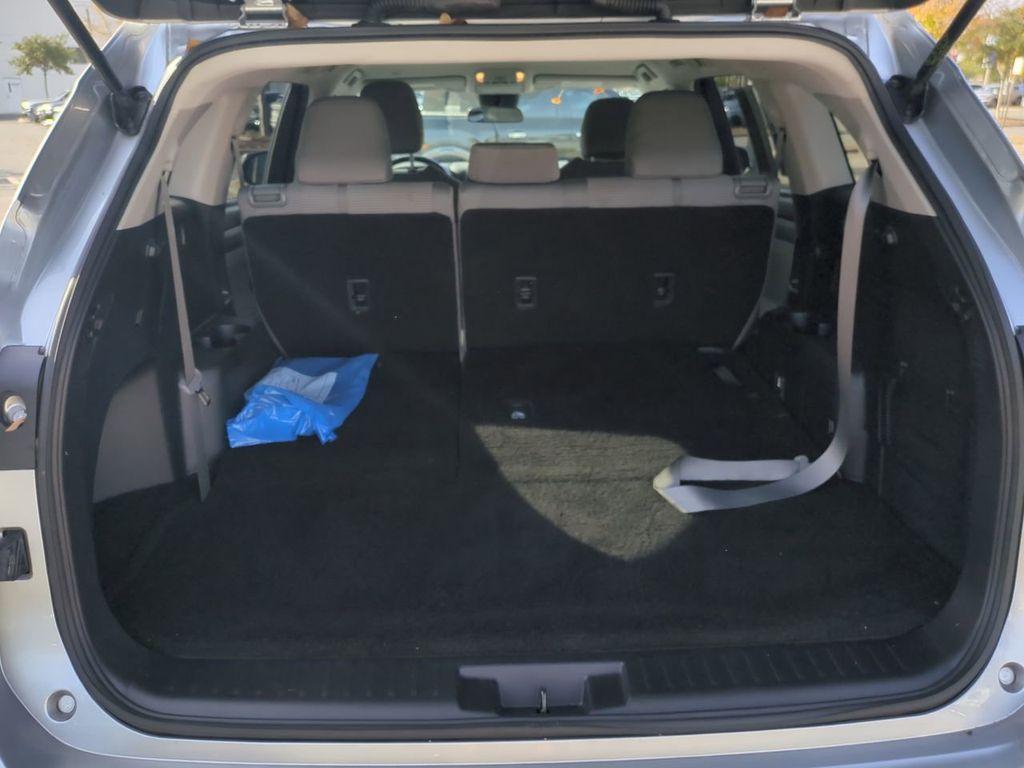 used 2022 Toyota Highlander car, priced at $26,063