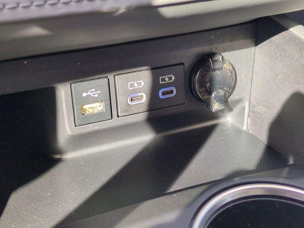 used 2022 Toyota Highlander car, priced at $26,063