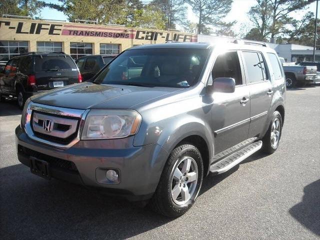 used 2011 Honda Pilot car, priced at $8,900