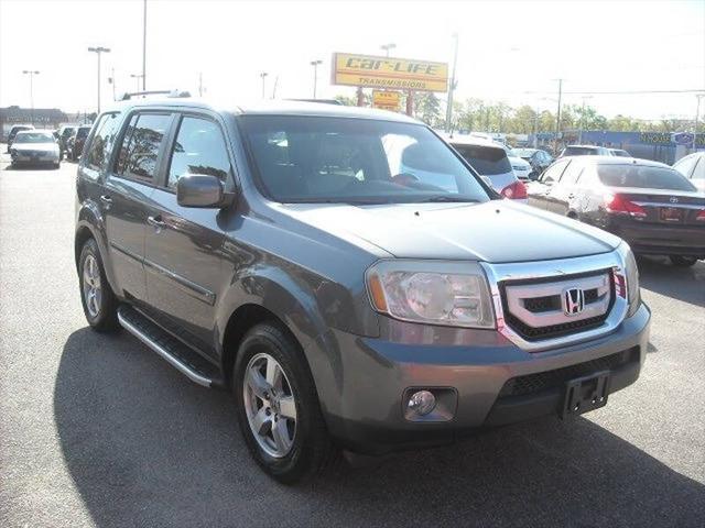 used 2011 Honda Pilot car, priced at $8,900