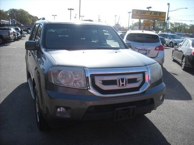 used 2011 Honda Pilot car, priced at $8,900