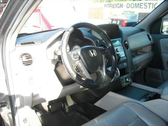 used 2011 Honda Pilot car, priced at $8,900