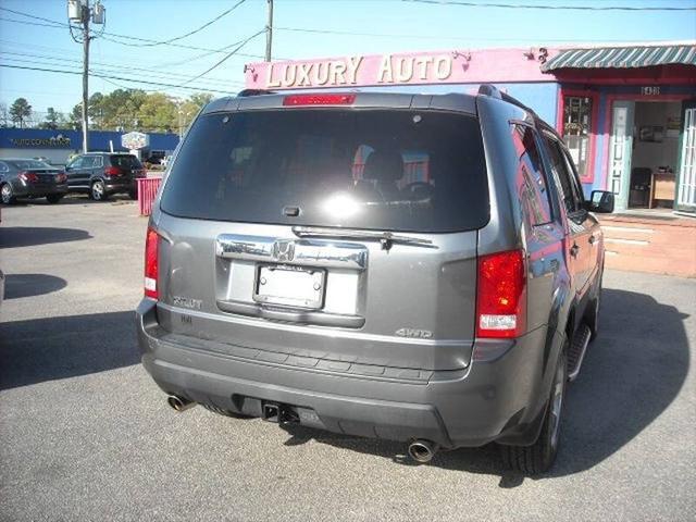 used 2011 Honda Pilot car, priced at $8,900