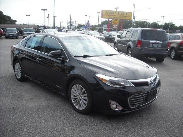 used 2015 Toyota Avalon Hybrid car, priced at $13,700