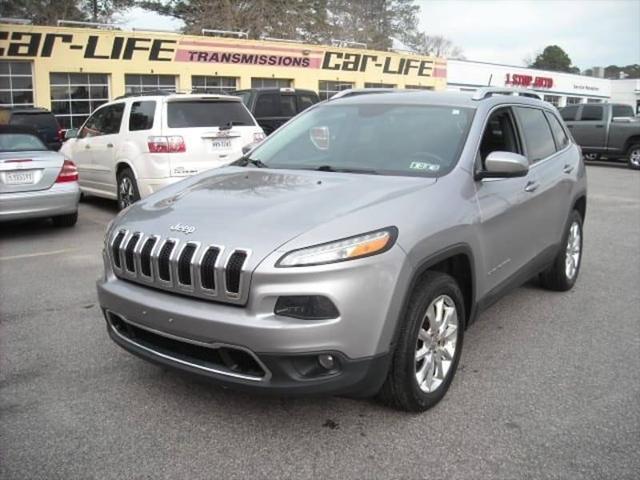 used 2015 Jeep Cherokee car, priced at $9,900