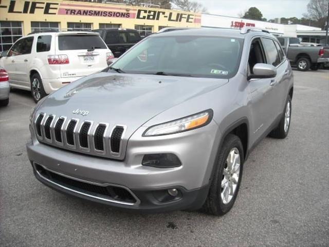 used 2015 Jeep Cherokee car, priced at $9,900