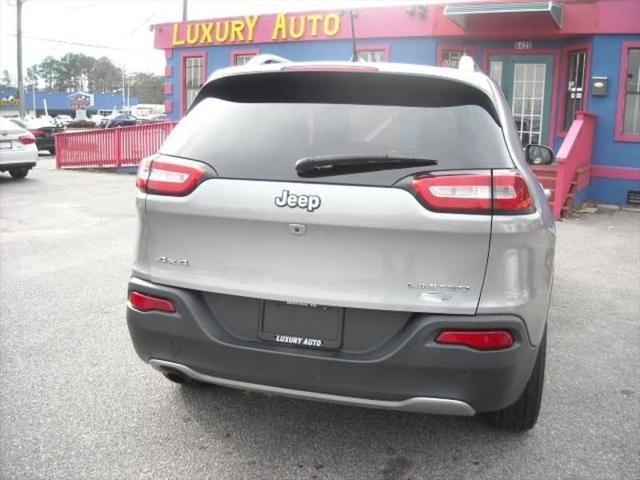 used 2015 Jeep Cherokee car, priced at $9,900