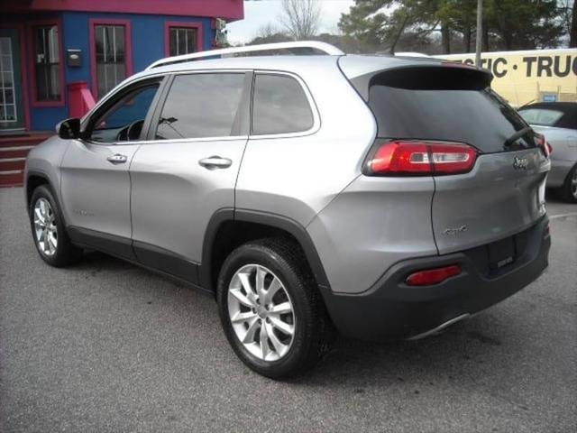 used 2015 Jeep Cherokee car, priced at $9,900