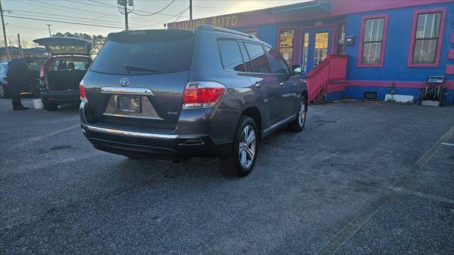 used 2011 Toyota Highlander car, priced at $11,900