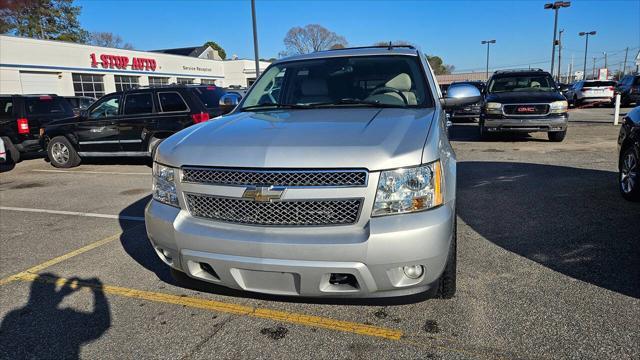 used 2010 Chevrolet Suburban car, priced at $8,500