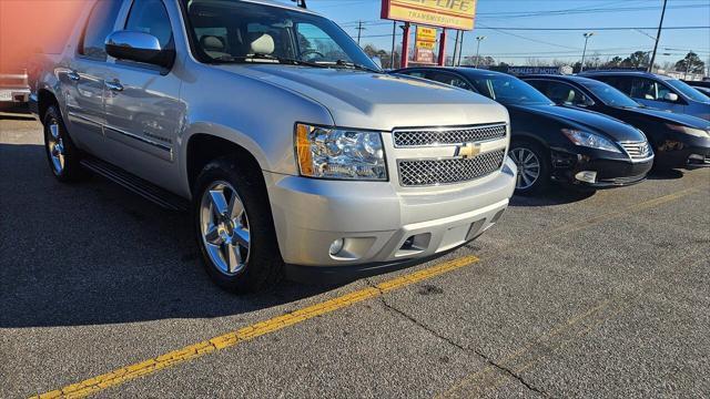 used 2010 Chevrolet Suburban car, priced at $8,500