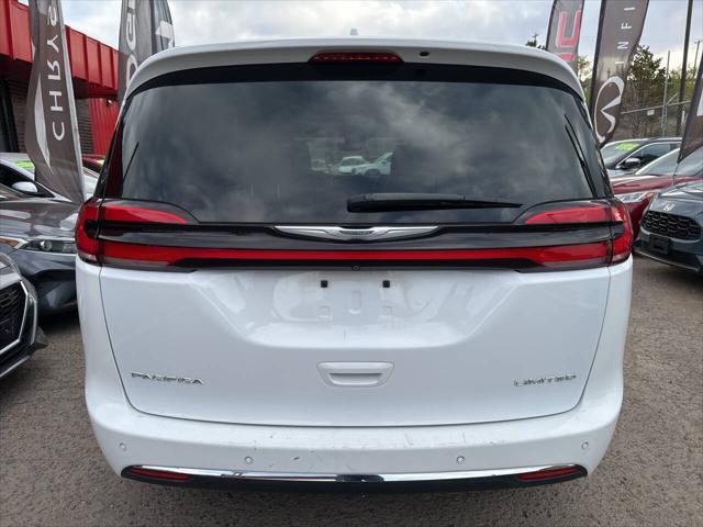 used 2022 Chrysler Pacifica car, priced at $23,995