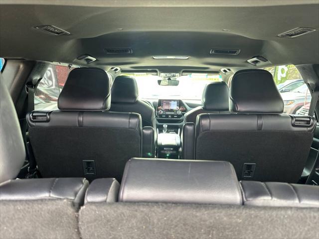 used 2021 Toyota Highlander car, priced at $28,995