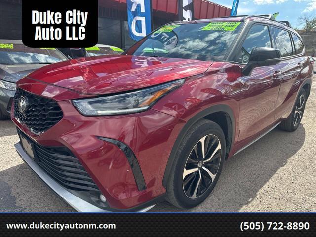 used 2021 Toyota Highlander car, priced at $28,995