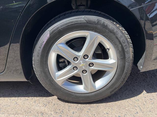 used 2021 Chevrolet Malibu car, priced at $18,495