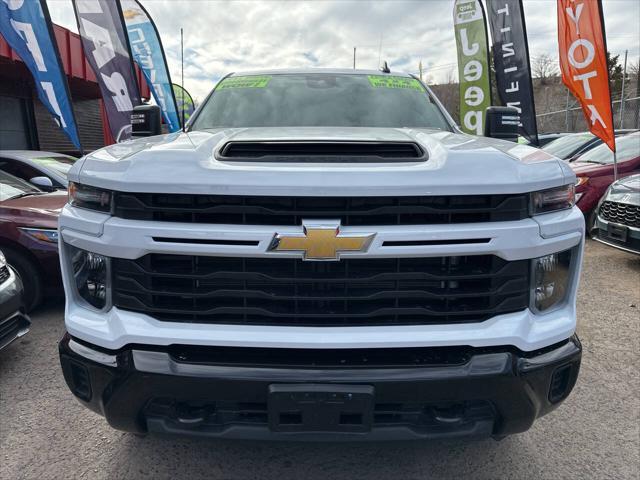 used 2024 Chevrolet Silverado 2500 car, priced at $45,995