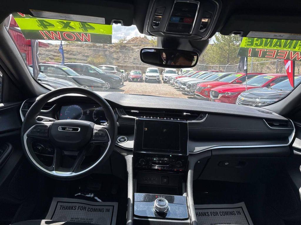 used 2024 Jeep Grand Cherokee car, priced at $28,995