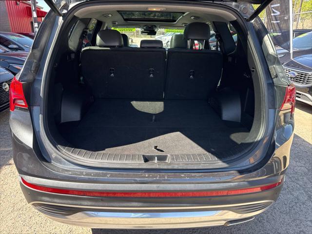 used 2023 Hyundai Santa Fe car, priced at $26,995