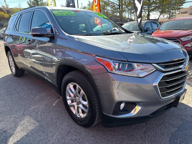 used 2020 Chevrolet Traverse car, priced at $23,495