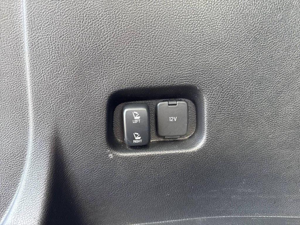 used 2024 Ford Edge car, priced at $22,995