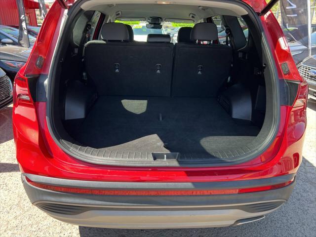 used 2023 Hyundai Santa Fe car, priced at $21,495