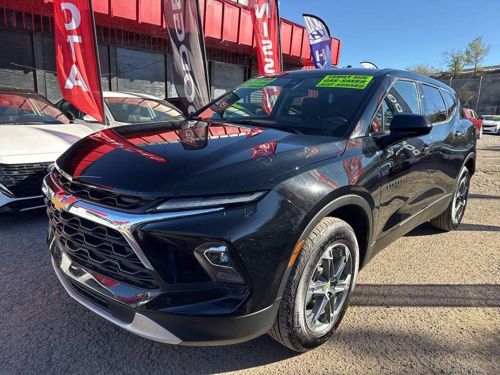used 2025 Chevrolet Blazer car, priced at $27,995