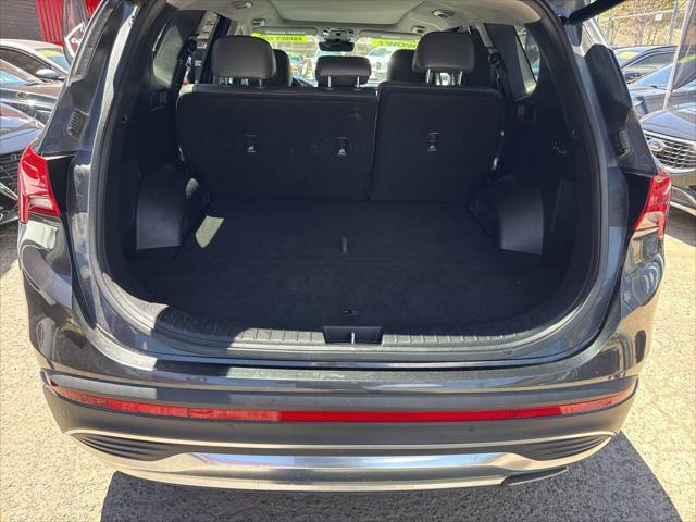 used 2023 Hyundai Santa Fe car, priced at $26,995
