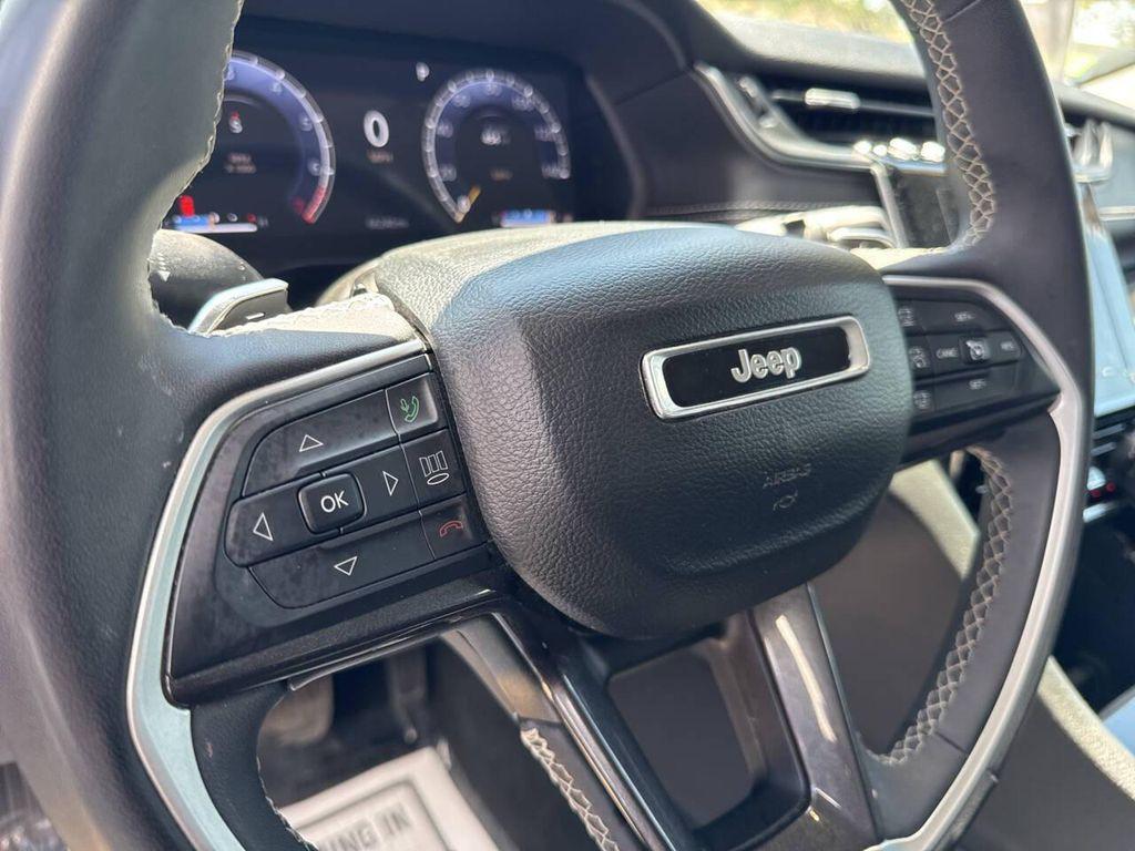 used 2023 Jeep Grand Cherokee car, priced at $24,995