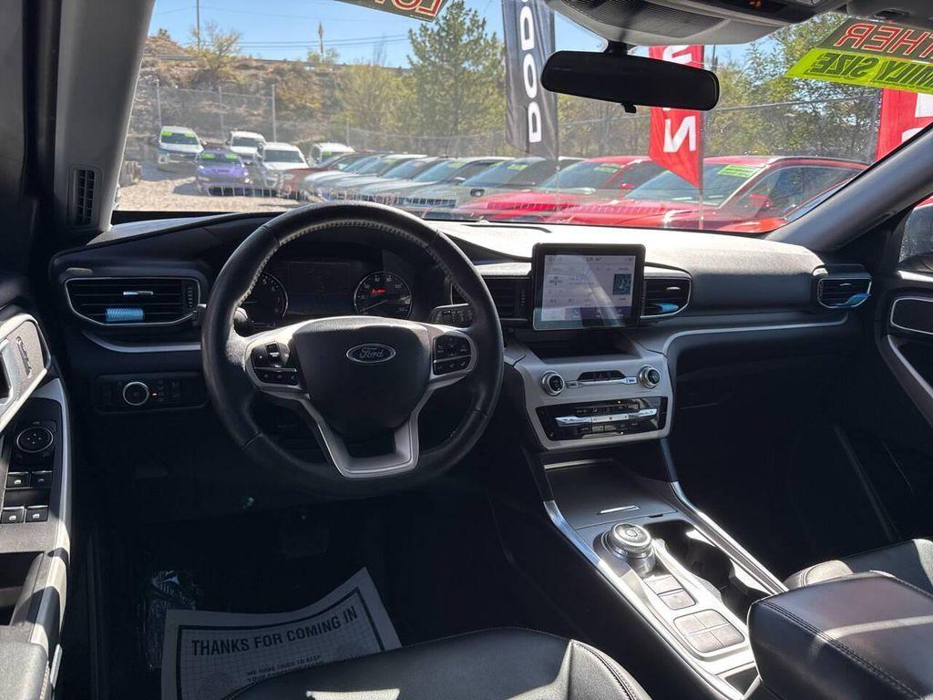 used 2024 Ford Explorer car, priced at $27,495