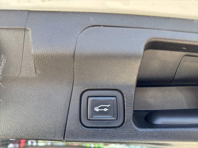 used 2023 GMC Acadia car, priced at $27,495