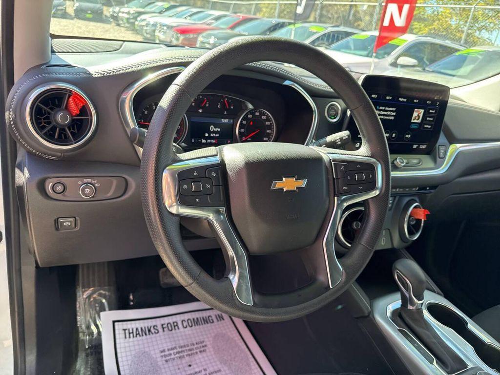 used 2025 Chevrolet Blazer car, priced at $27,995