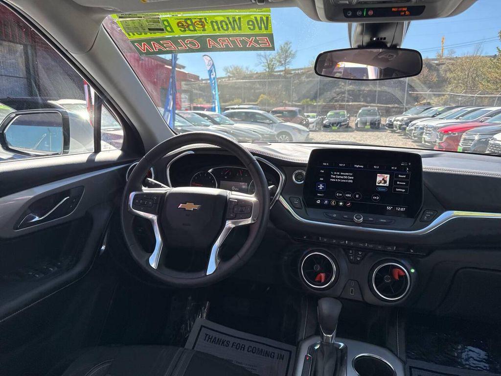 used 2025 Chevrolet Blazer car, priced at $27,995