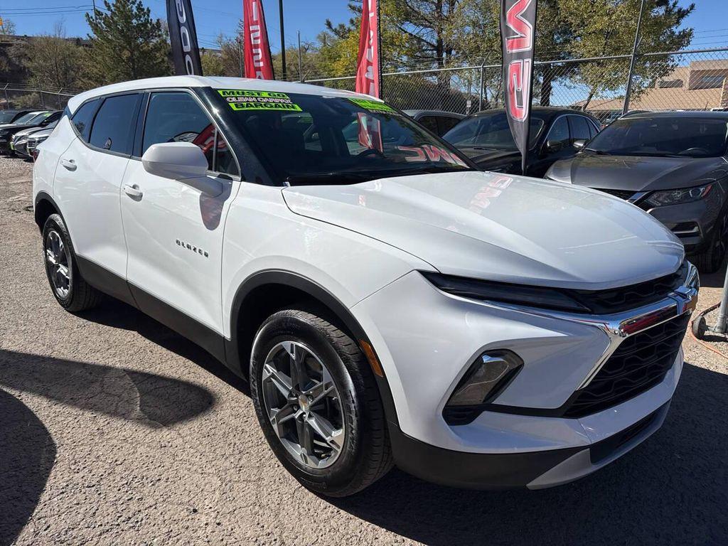 used 2025 Chevrolet Blazer car, priced at $27,995