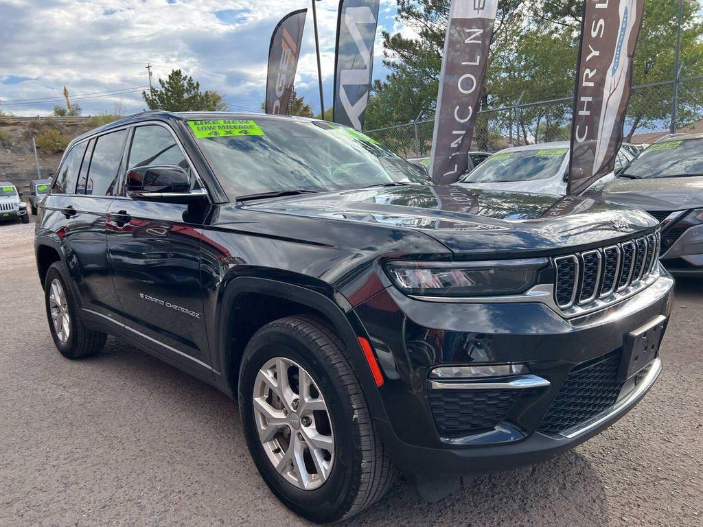 used 2023 Jeep Grand Cherokee car, priced at $28,995