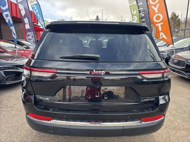 used 2022 Jeep Grand Cherokee car, priced at $26,495