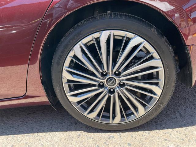 used 2023 Nissan Altima car, priced at $25,495