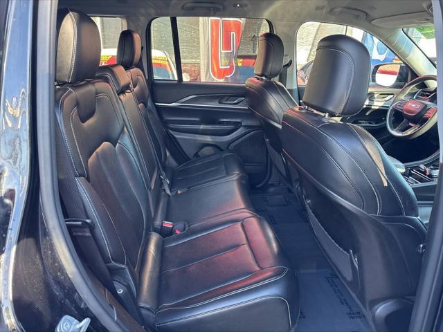 used 2023 Jeep Grand Cherokee car, priced at $27,995