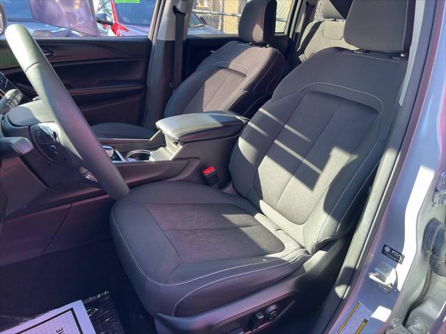 used 2024 Jeep Grand Cherokee car, priced at $29,995