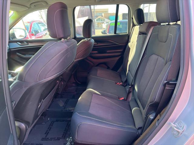 used 2024 Jeep Grand Cherokee car, priced at $29,995