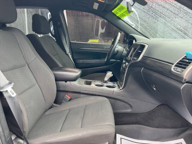 used 2021 Jeep Grand Cherokee car, priced at $23,495