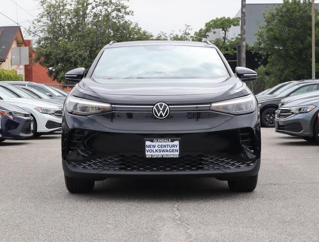 new 2024 Volkswagen ID.4 car, priced at $38,058