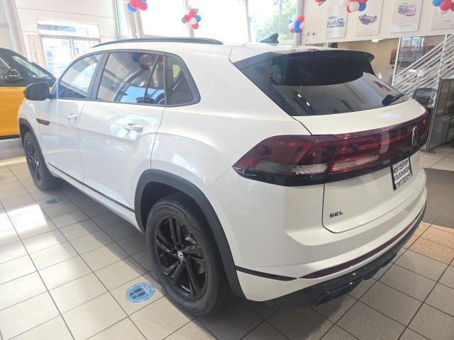 new 2025 Volkswagen Atlas Cross Sport car, priced at $52,756