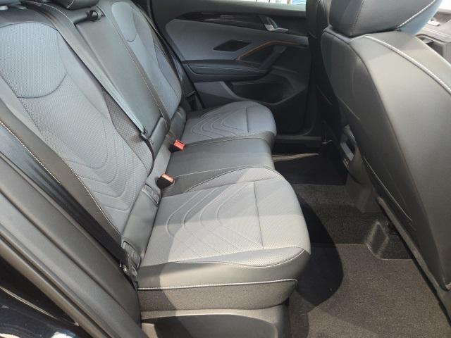 new 2025 Volkswagen Tiguan car, priced at $39,254