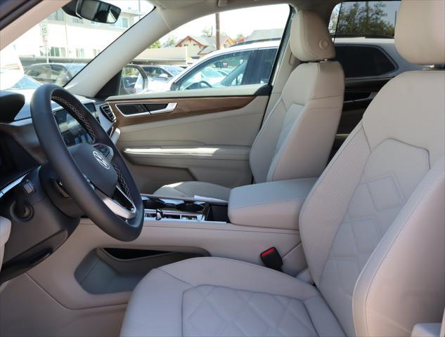 new 2024 Volkswagen Atlas car, priced at $41,546