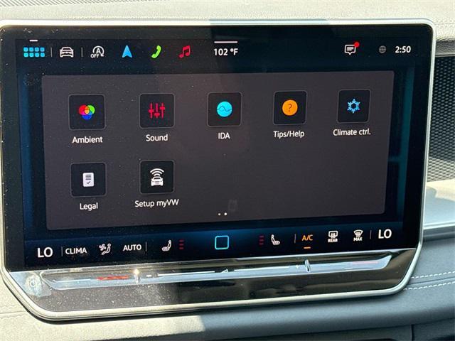 new 2025 Volkswagen Tiguan car, priced at $35,871
