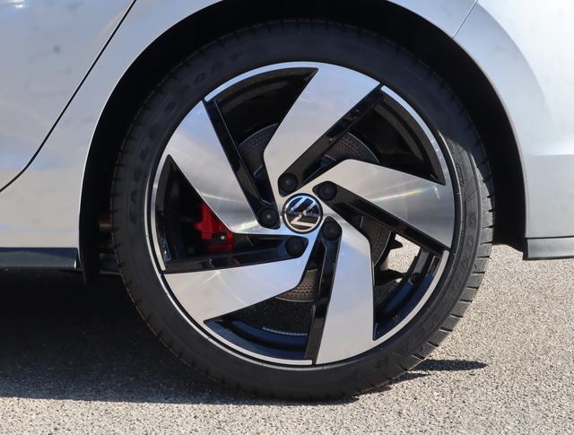 new 2024 Volkswagen Golf GTI car, priced at $32,516