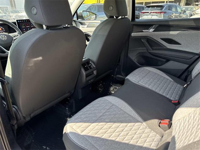 new 2025 Volkswagen Tiguan car, priced at $32,386