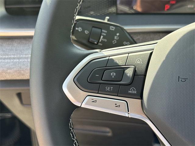 new 2025 Volkswagen Tiguan car, priced at $32,386